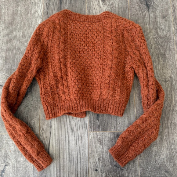 Wilfred Burnt Orange Cropped Chunky Cable Knit Cardigan w/ Buttons *sold as is* - Picture 3 of 8
